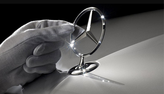 لوگوی شرکت مرسدس بنز